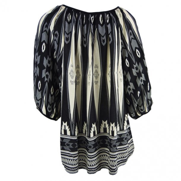 Bluse Med Bdformet Udskring Mrke Bl