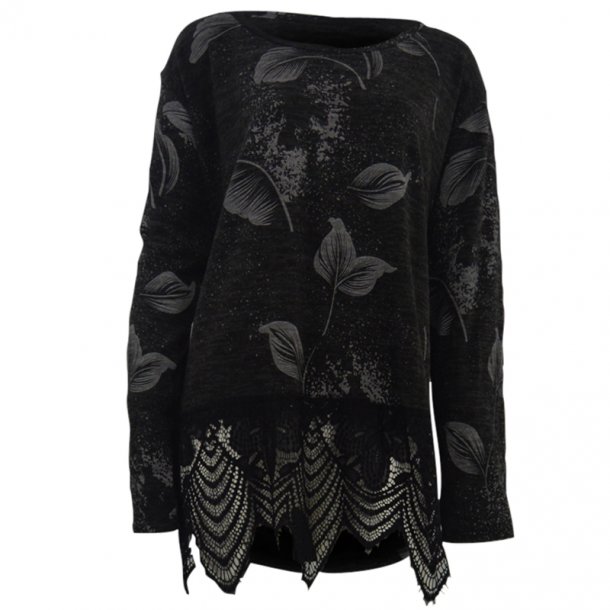 Tunika Med Blonde i Bunden