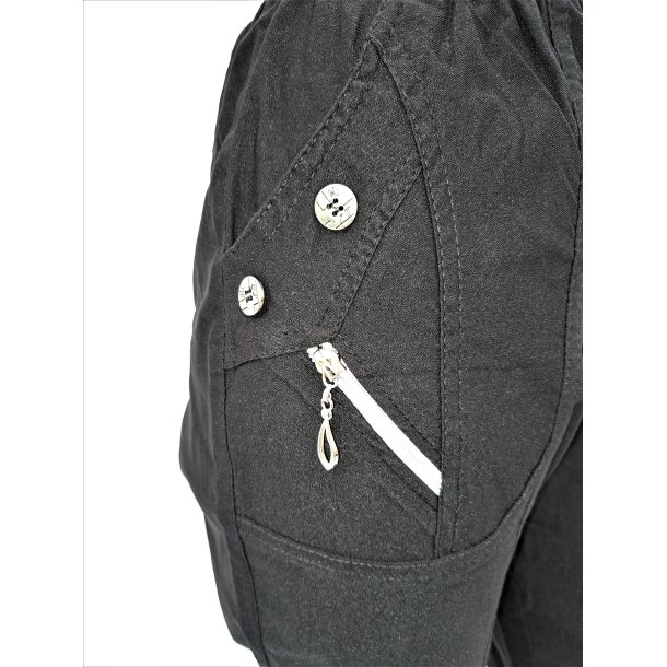 Stumpebuks med strk - Sort