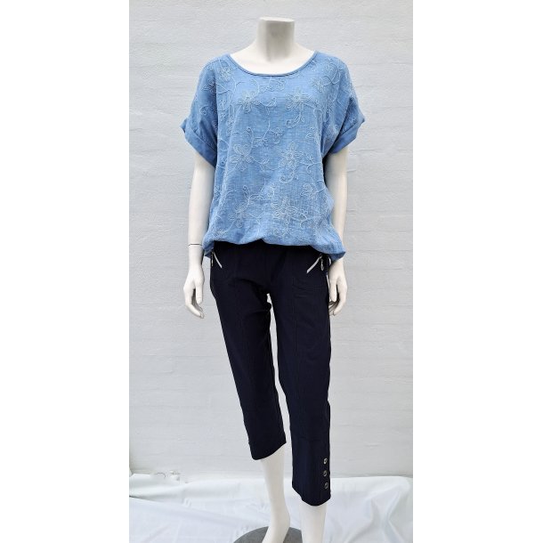 Stumpebuks med strk - Mrkebl